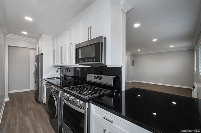 407 East Main Street 407-5B Bay Shore Bay Shore, NY 11706