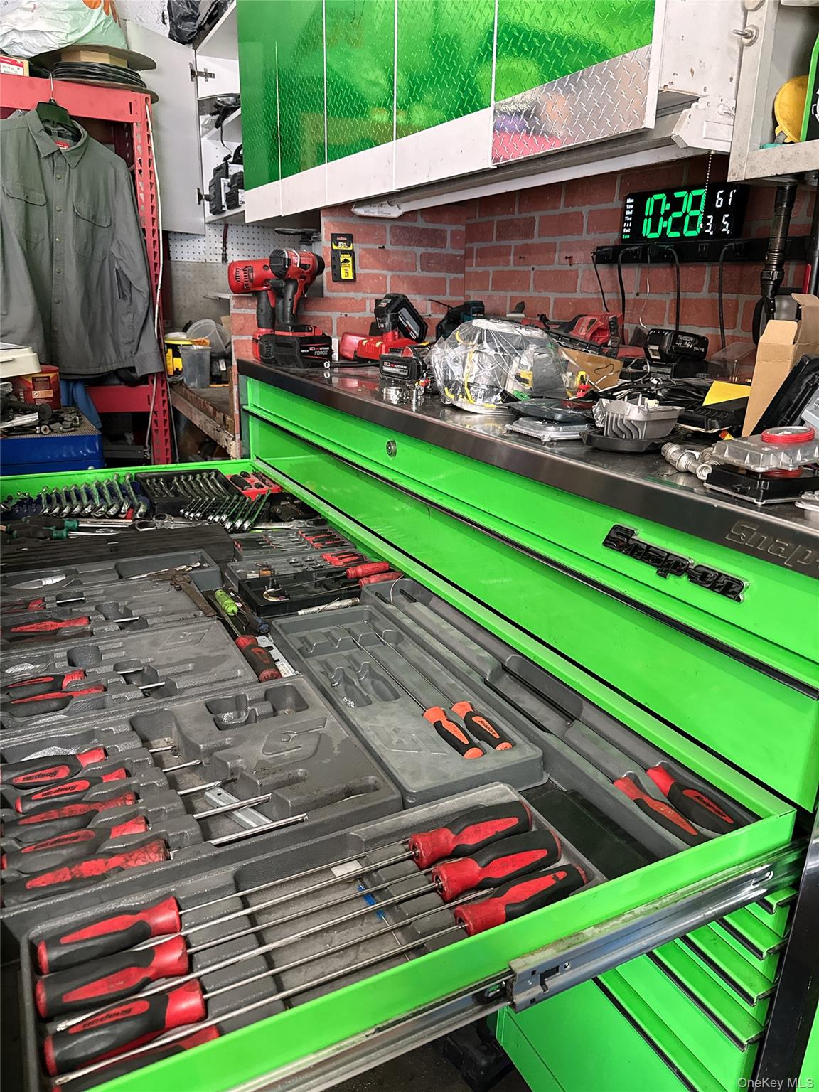 60-91 60th Street Maspeth Maspeth, NY 11378