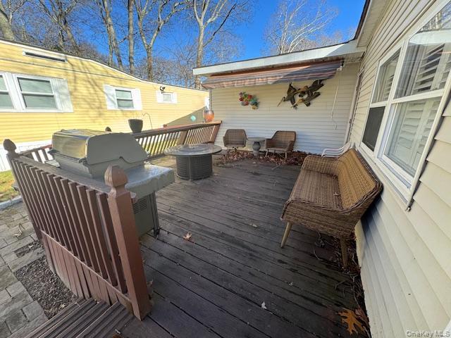 658 Sound Avenue F6 Calverton Calverton, NY 11933