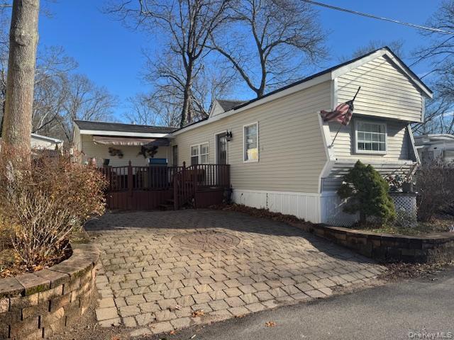 658 Sound Avenue F6 Calverton Calverton, NY 11933