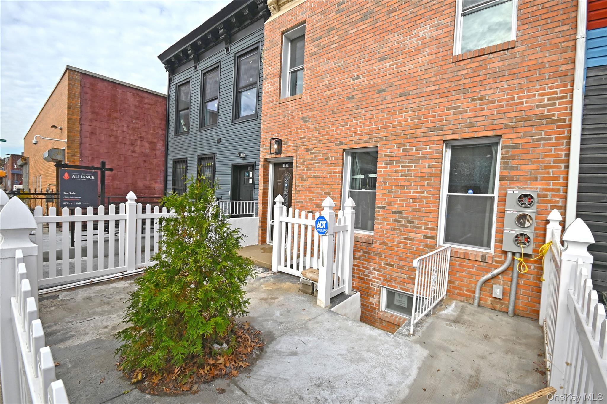 1737 Pacific Street Brooklyn, NY 11213