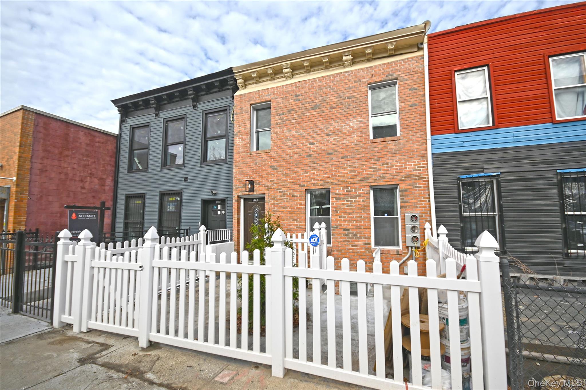 1737 Pacific Street Brooklyn, NY 11213
