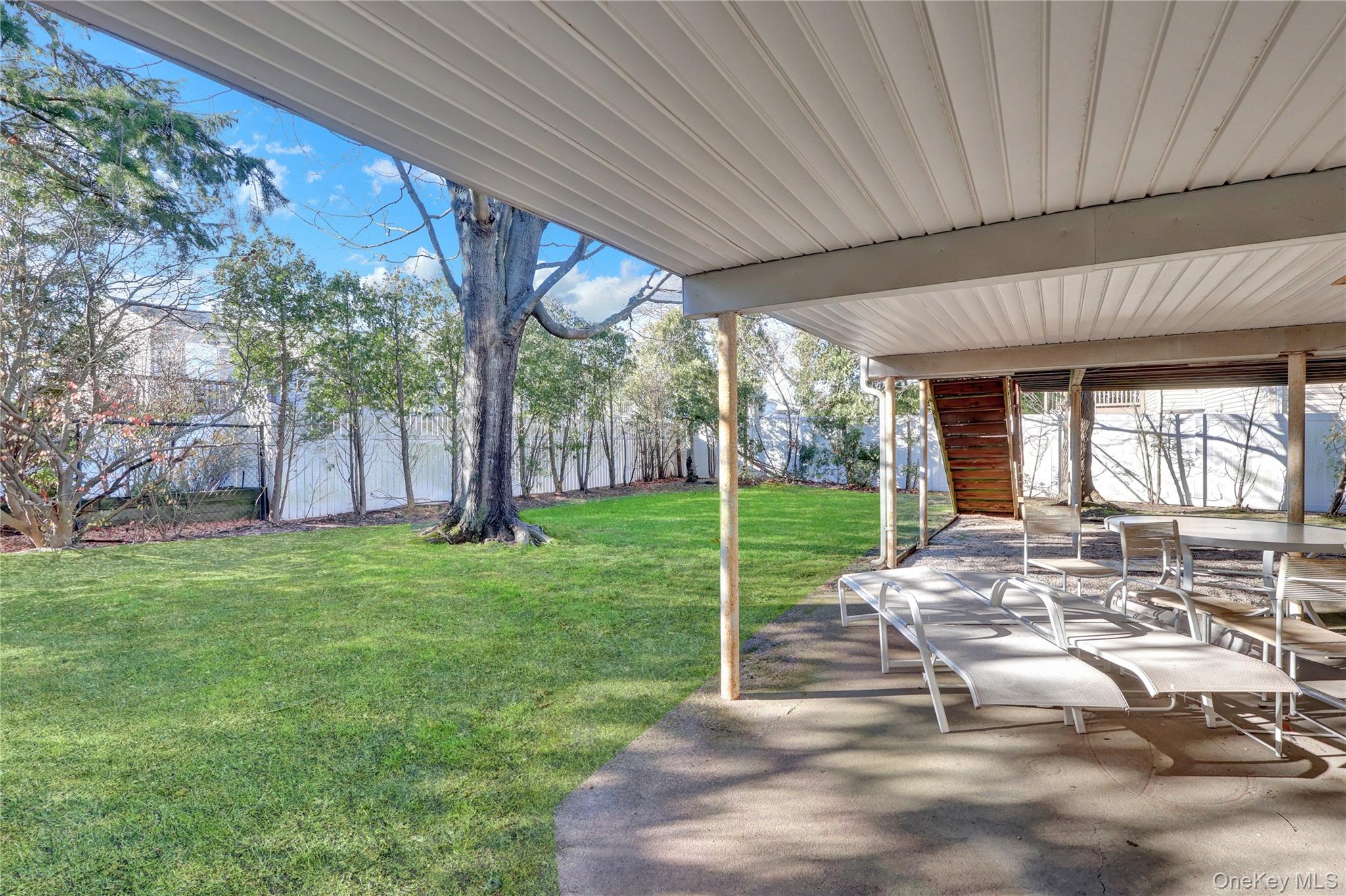 2988 Bond Drive Merrick Merrick, NY 11566