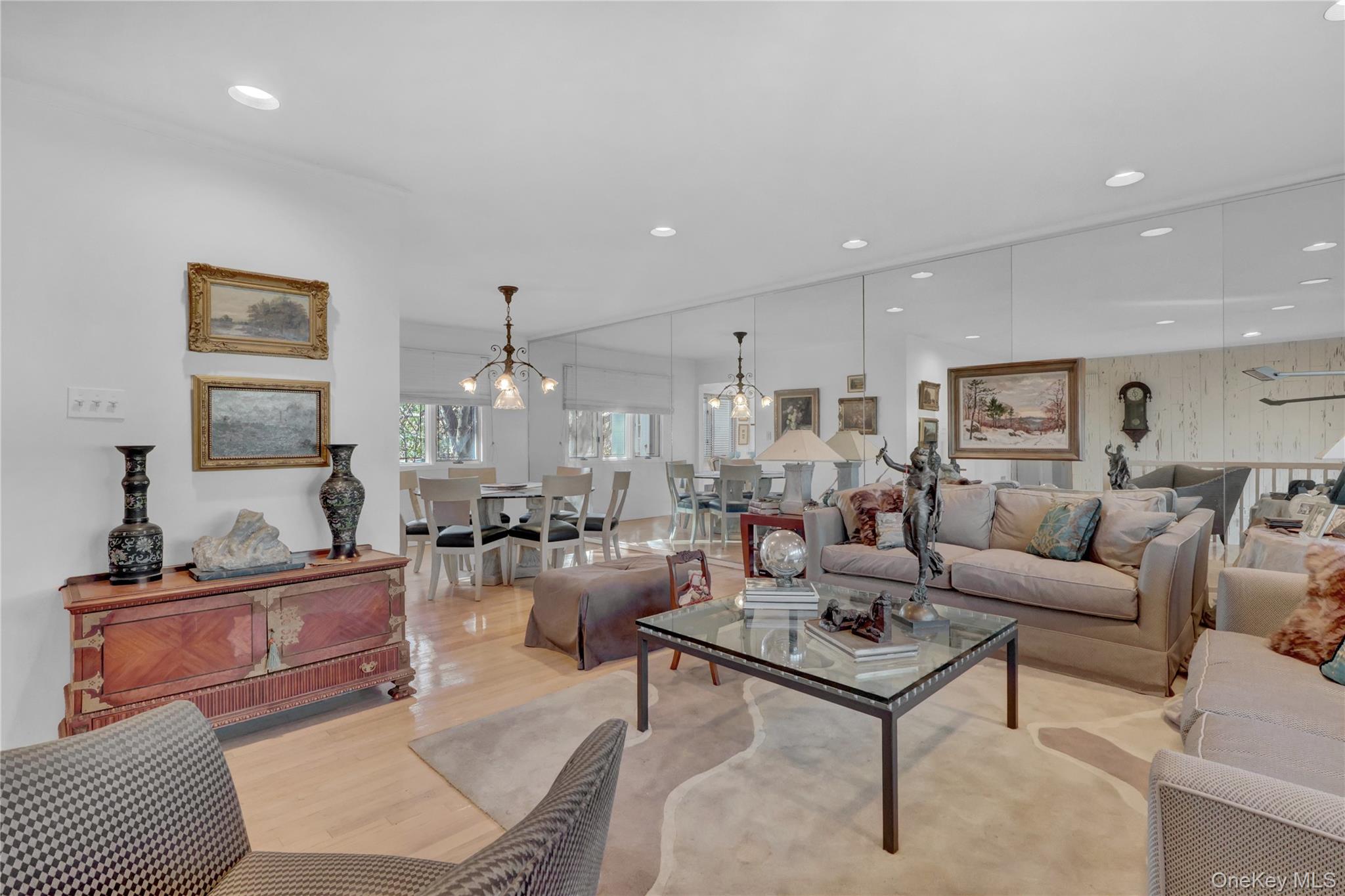 2988 Bond Drive Merrick Merrick, NY 11566