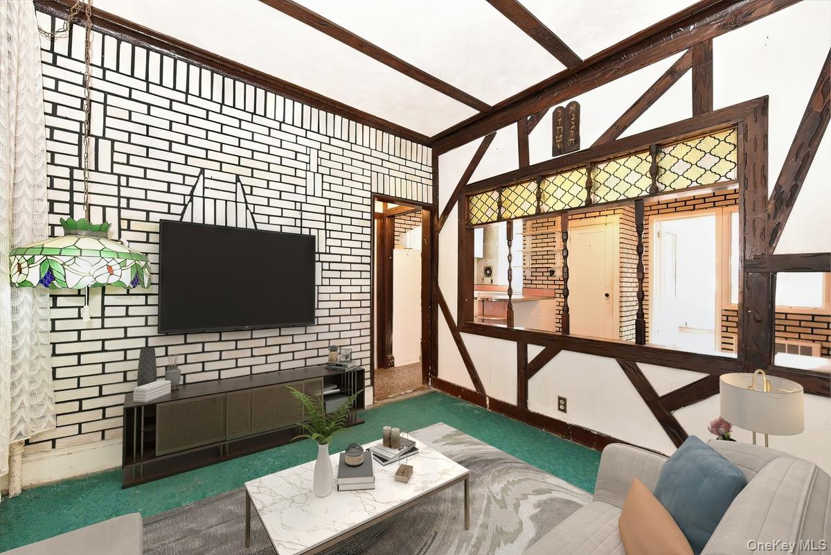 222 Avenue V Brooklyn, NY 11223