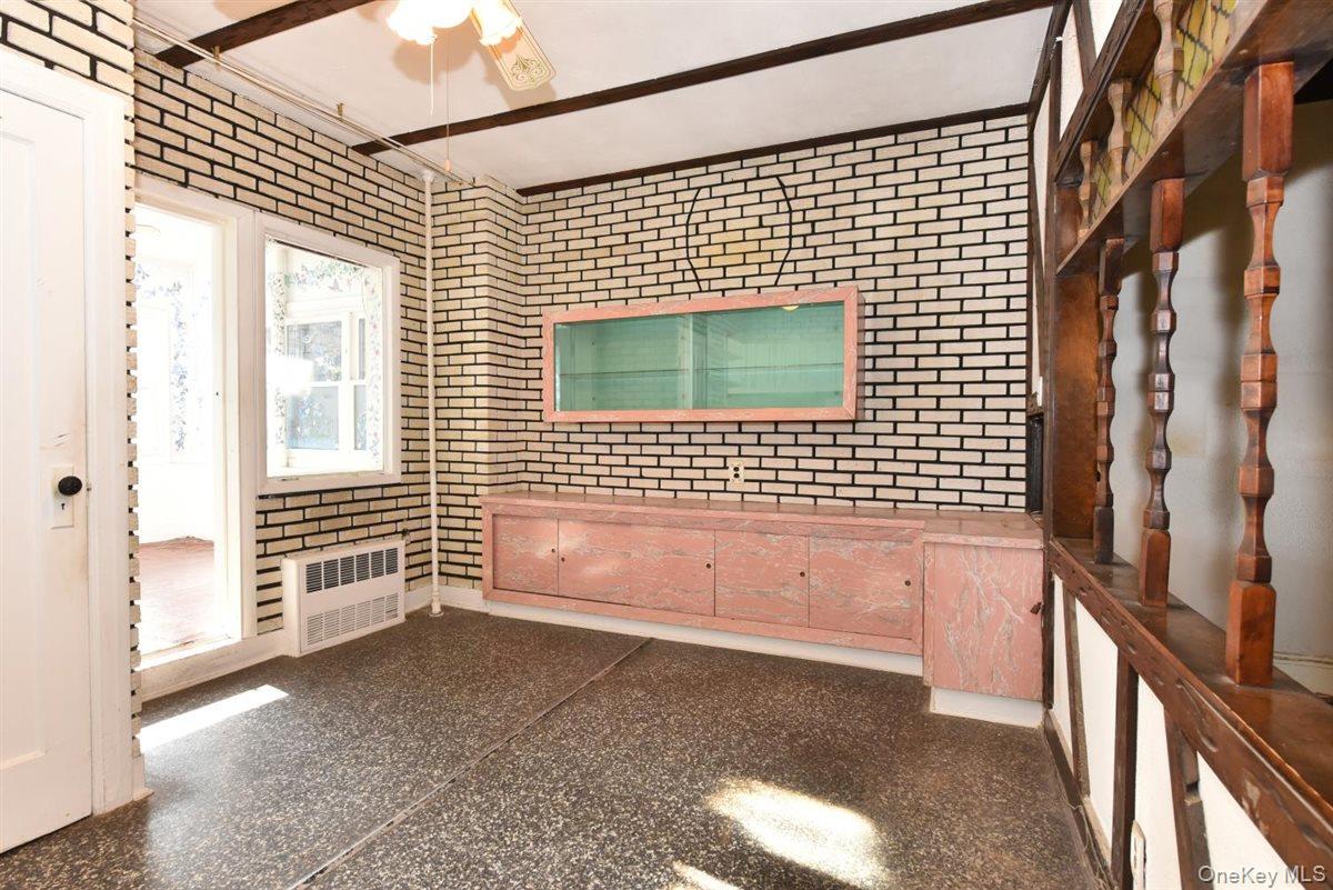 222 Avenue V Brooklyn, NY 11223