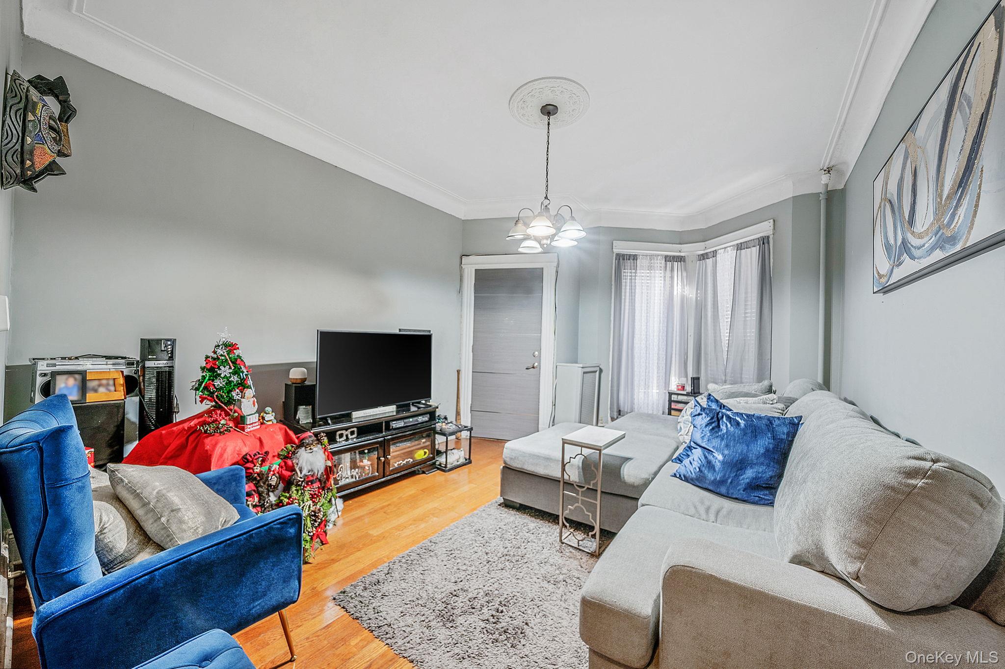 37 Grant Avenue Brooklyn, NY 11208