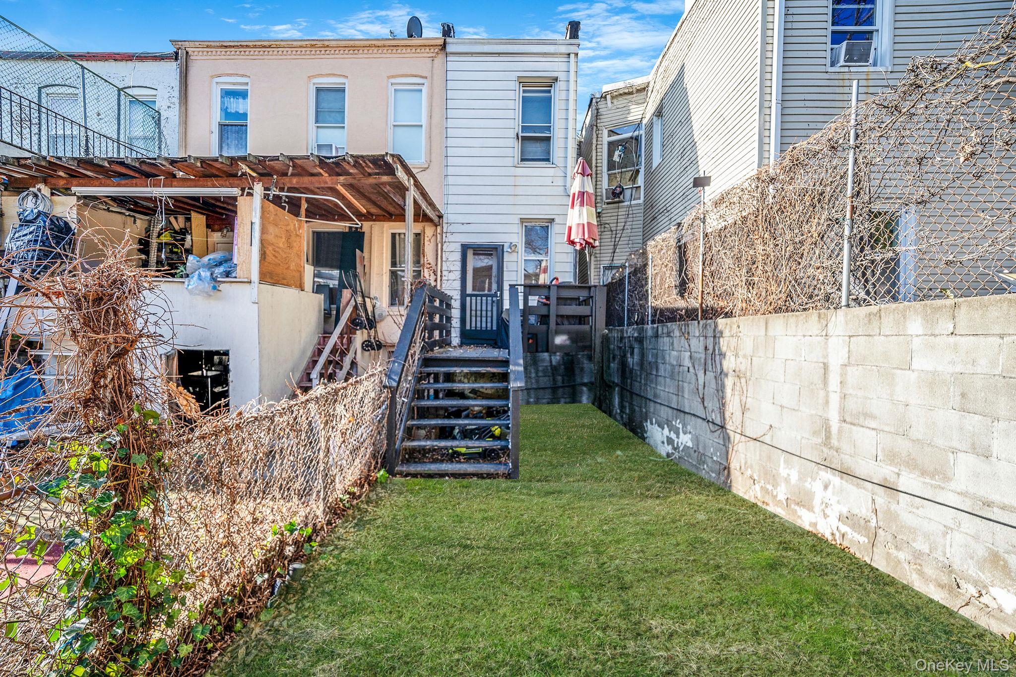 37 Grant Avenue Brooklyn, NY 11208