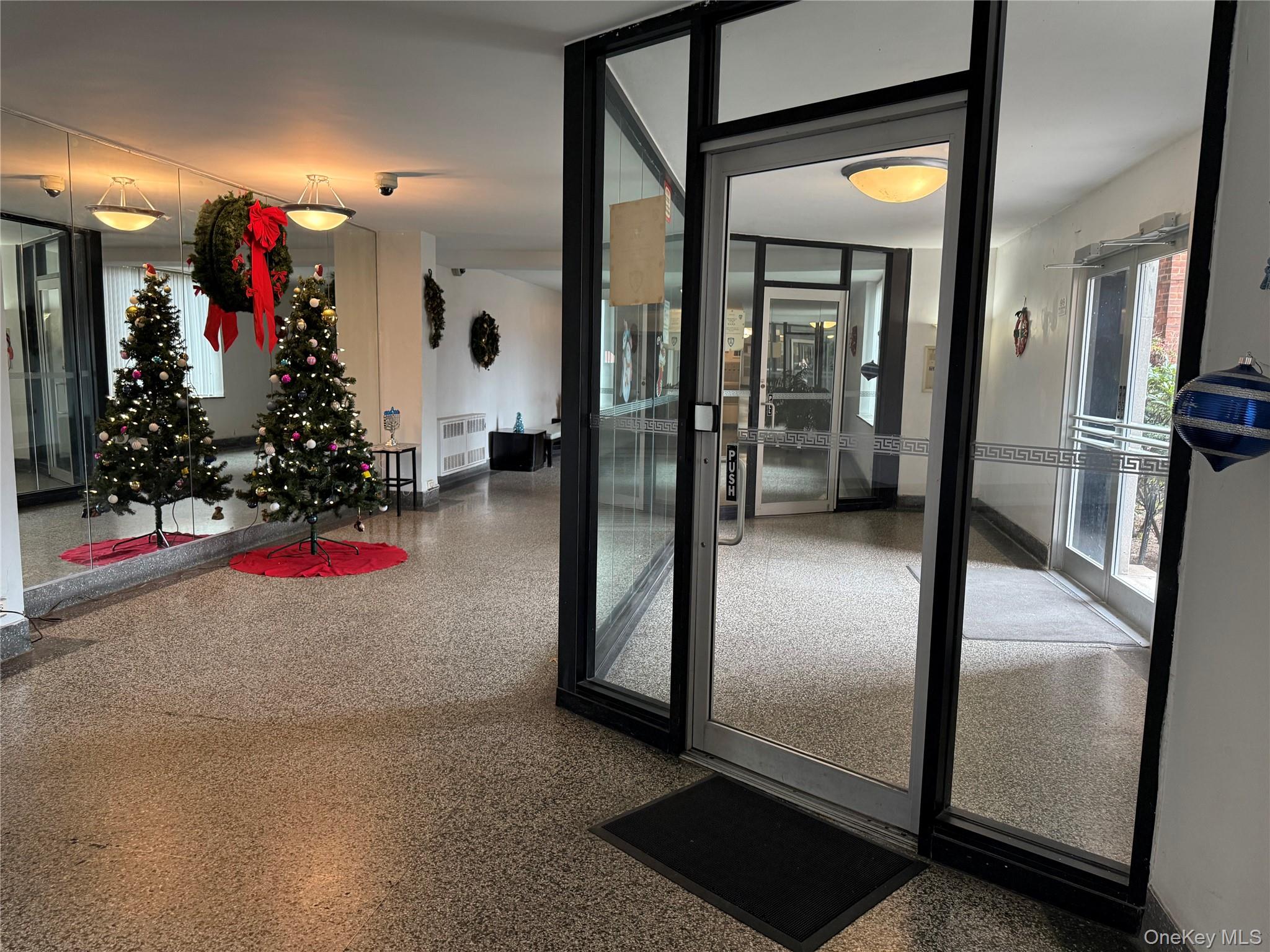 30-11 Parsons Boulevard 2-T Flushing Flushing, NY 11354