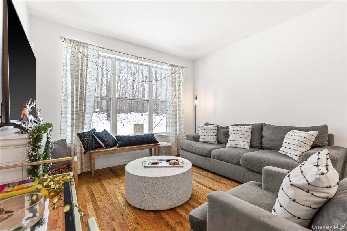 17 Woodrose Court Out of NYC Middletown, NY 10940