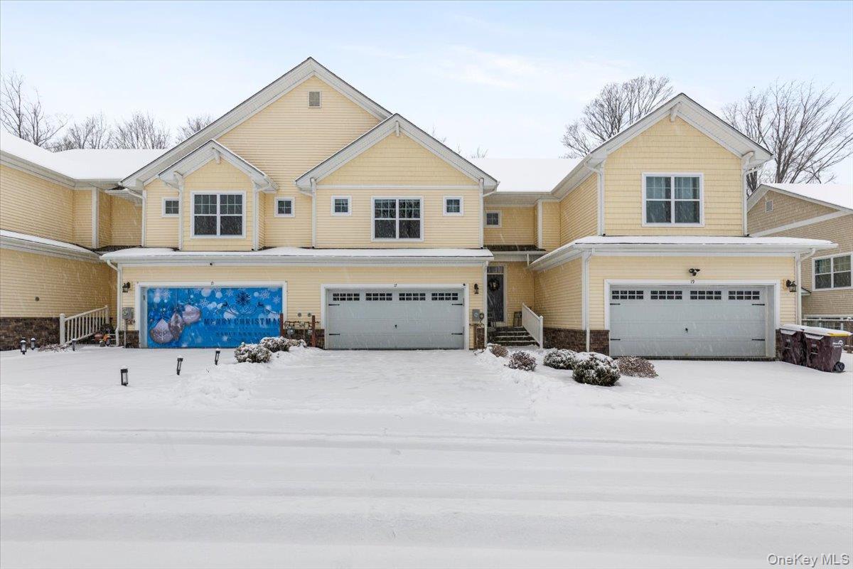 17 Woodrose Court Out of NYC Middletown, NY 10940