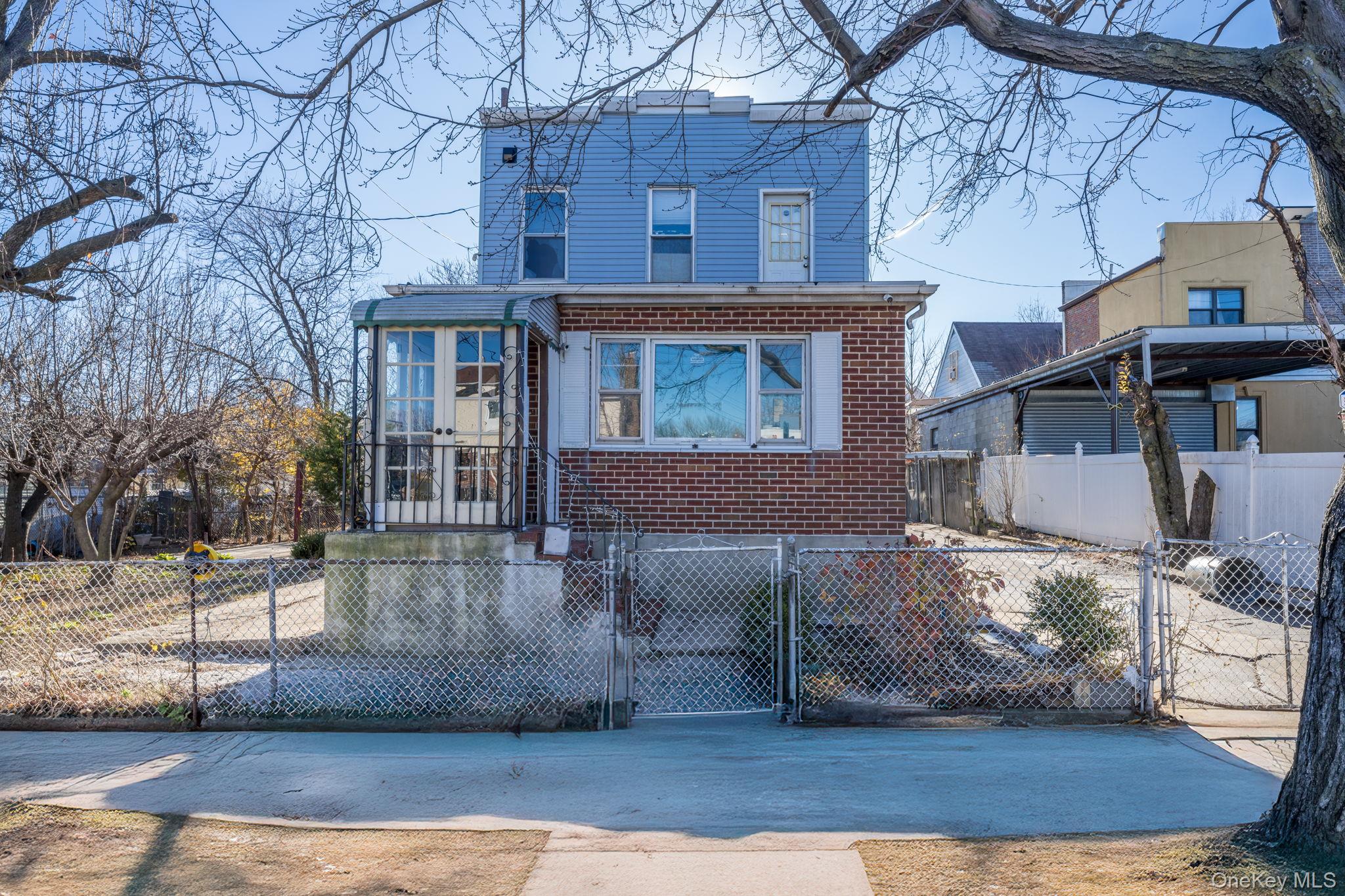 2214 Hermany Avenue Bronx, NY 10473