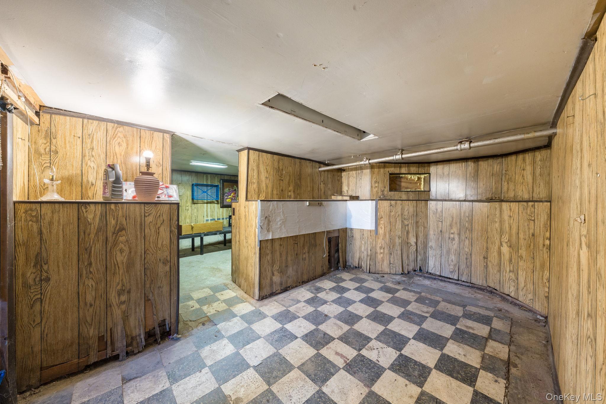 2214 Hermany Avenue Bronx, NY 10473