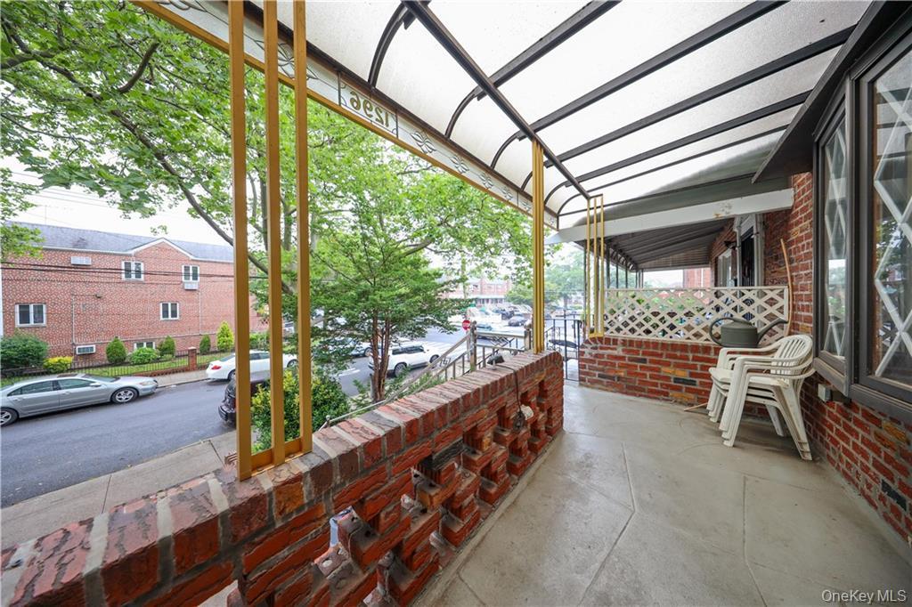 1296 East 54th Street Brooklyn, NY 11234