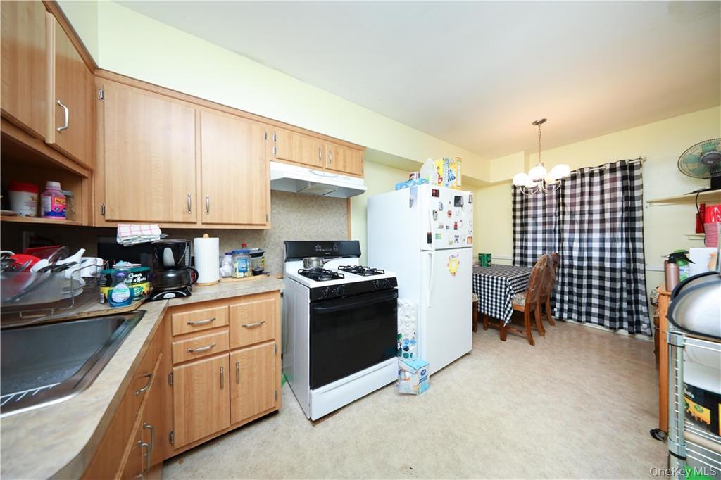 1296 East 54th Street Brooklyn, NY 11234