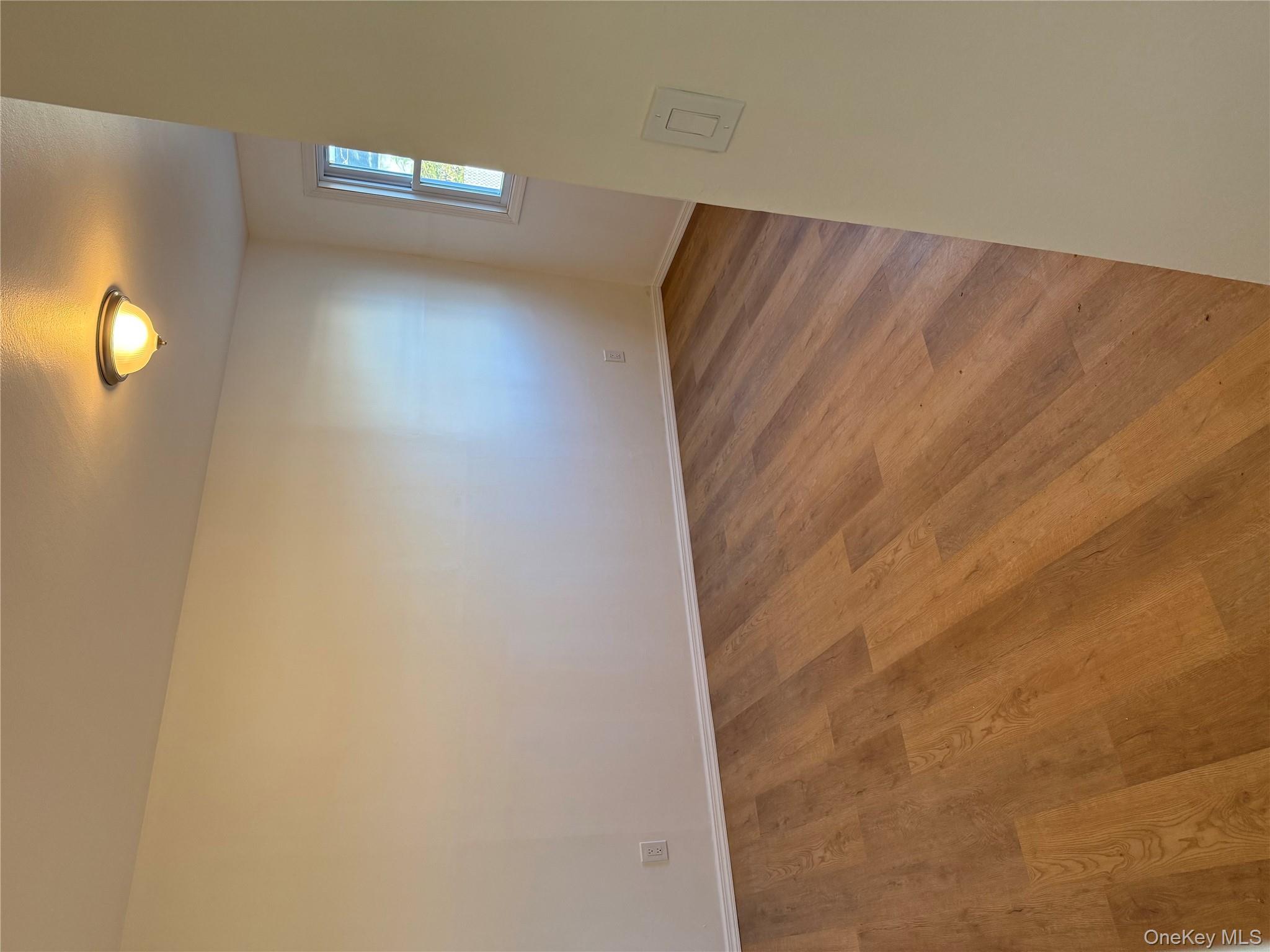 233 West 12th Street Deer Park Deer Park, NY 11729