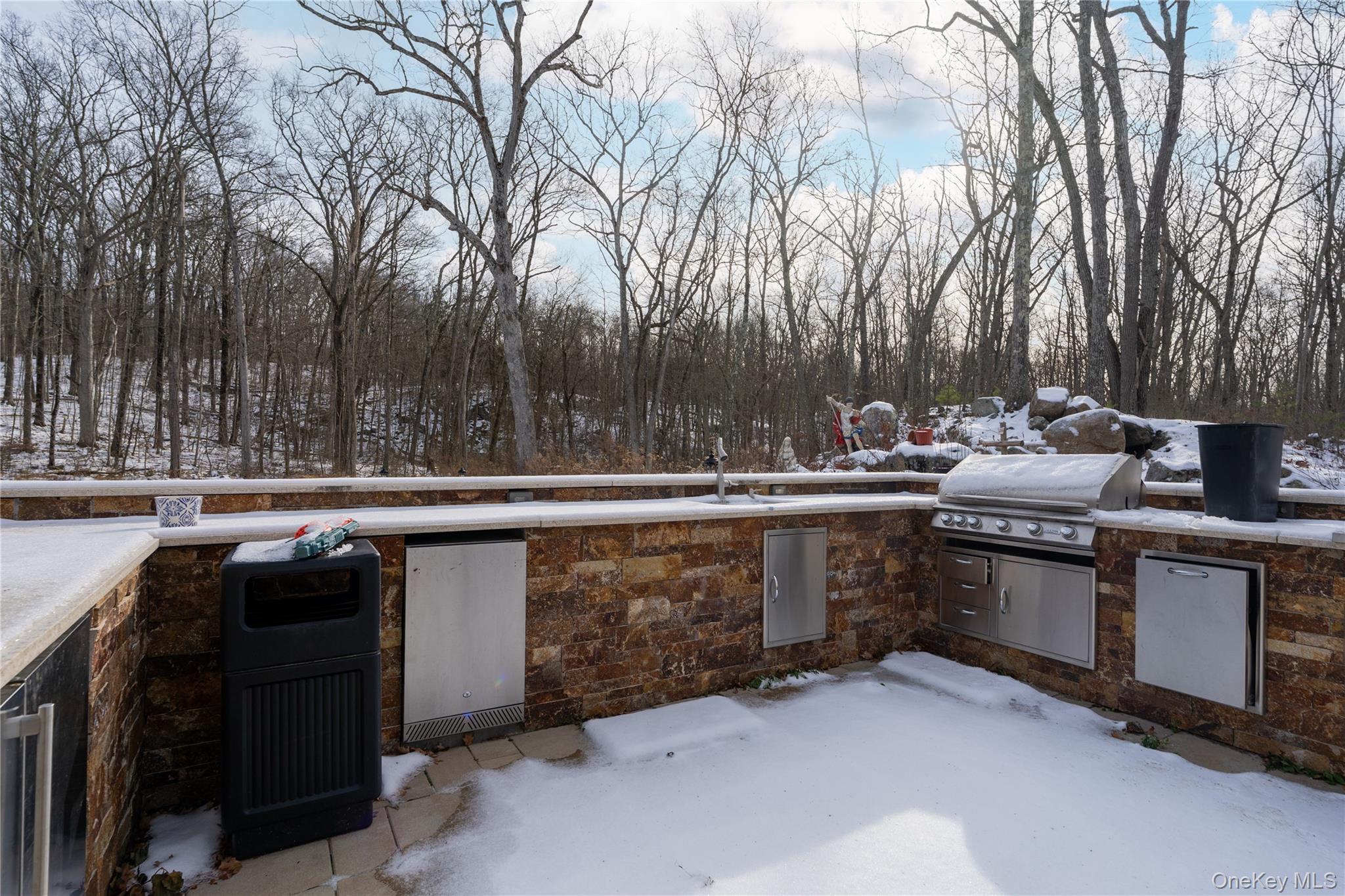 155 Alexander Road Out of NYC Monroe, NY 10950