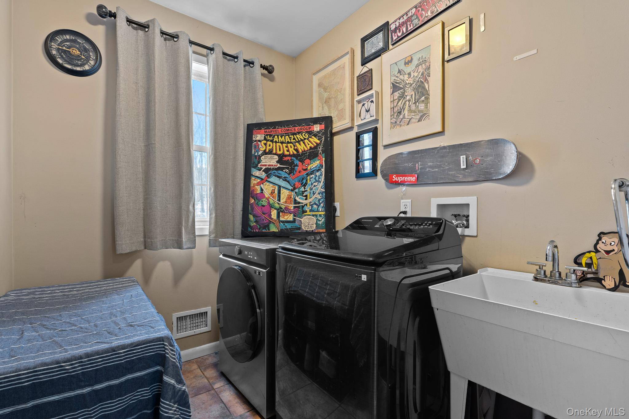 155 Alexander Road Out of NYC Monroe, NY 10950