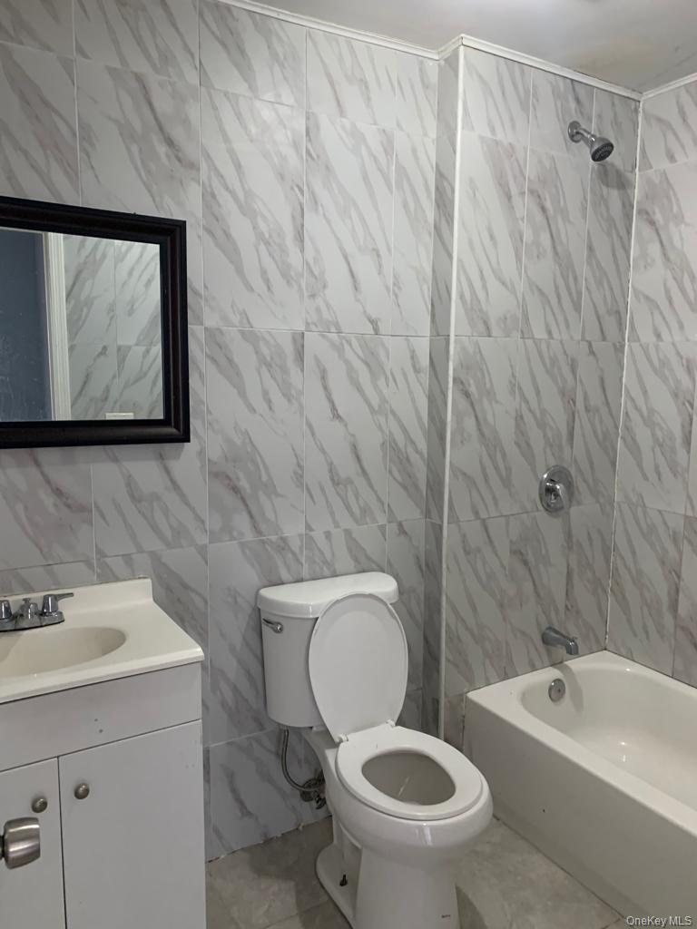 432 Beach 48th Street Far Rockaway Far Rockaway, NY 11691