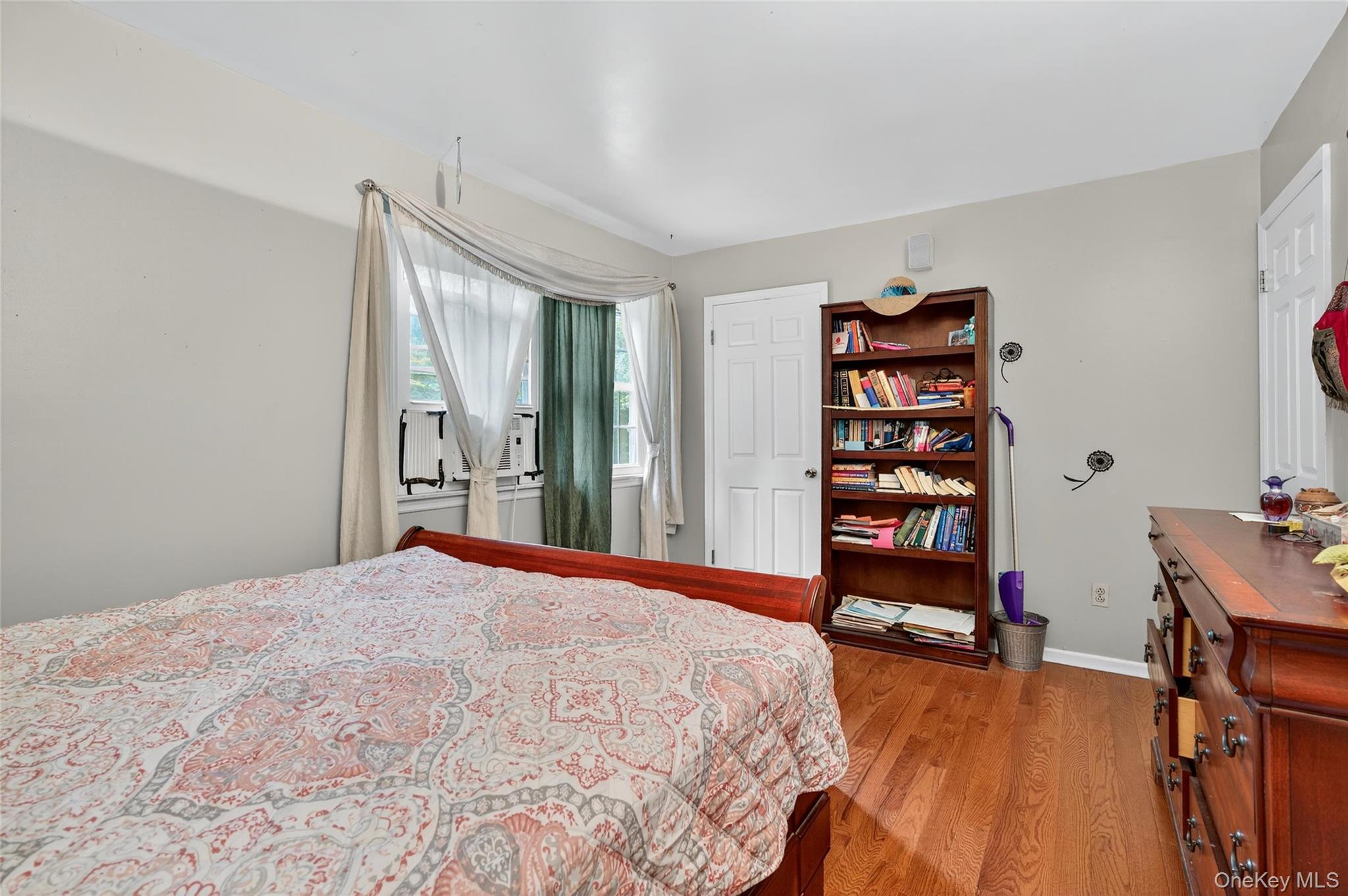 72 Peddler Hill Road Out of NYC Monroe, NY 10950