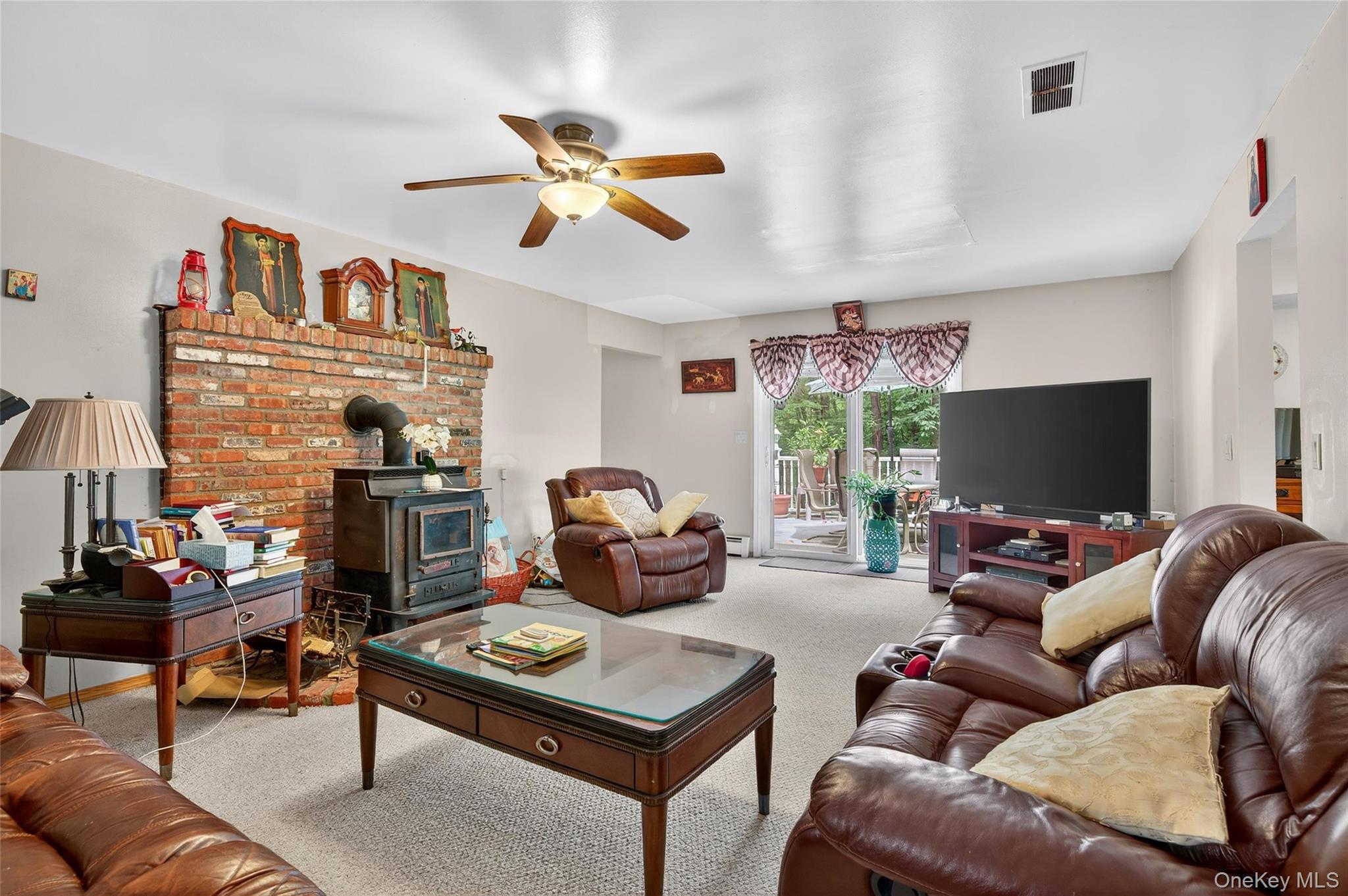 72 Peddler Hill Road Out of NYC Monroe, NY 10950