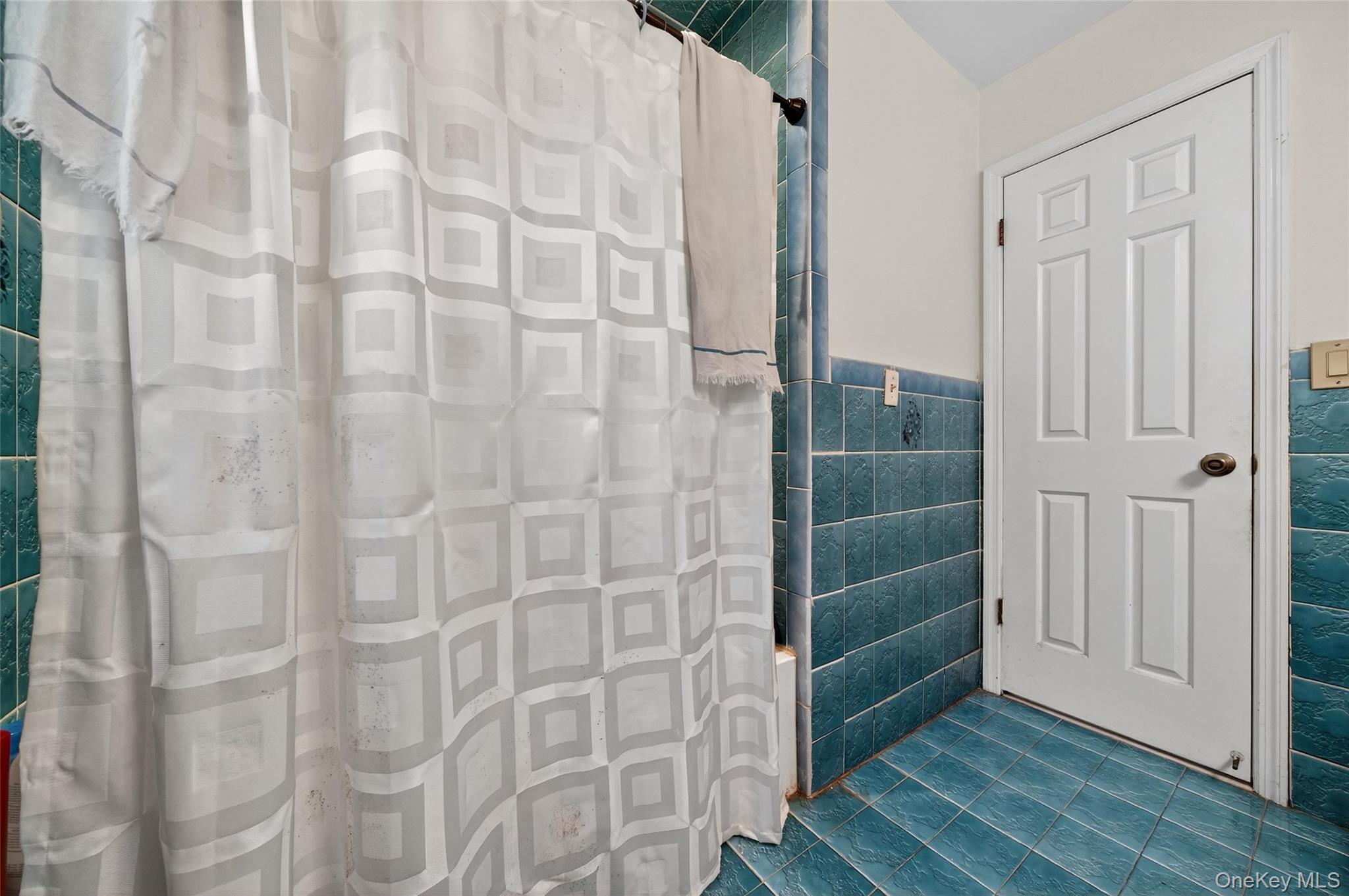 72 Peddler Hill Road Out of NYC Monroe, NY 10950