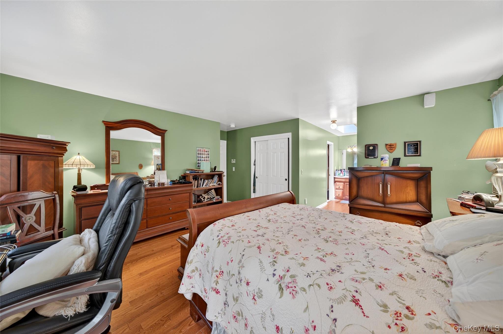 72 Peddler Hill Road Out of NYC Monroe, NY 10950