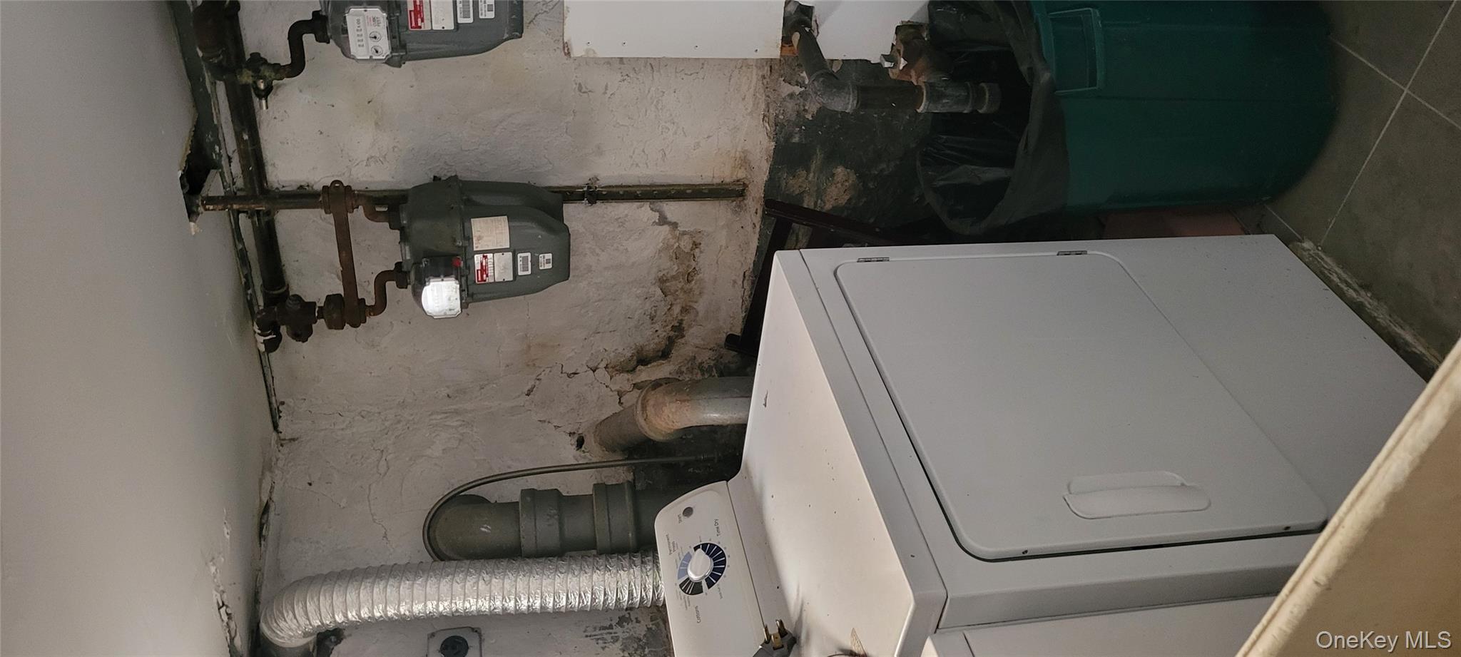 8913 Avenue M Brooklyn, NY 11236