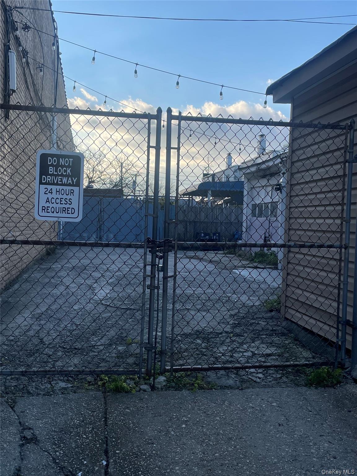 10620 109th Avenue Ozone Park Ozone Park, NY 11417