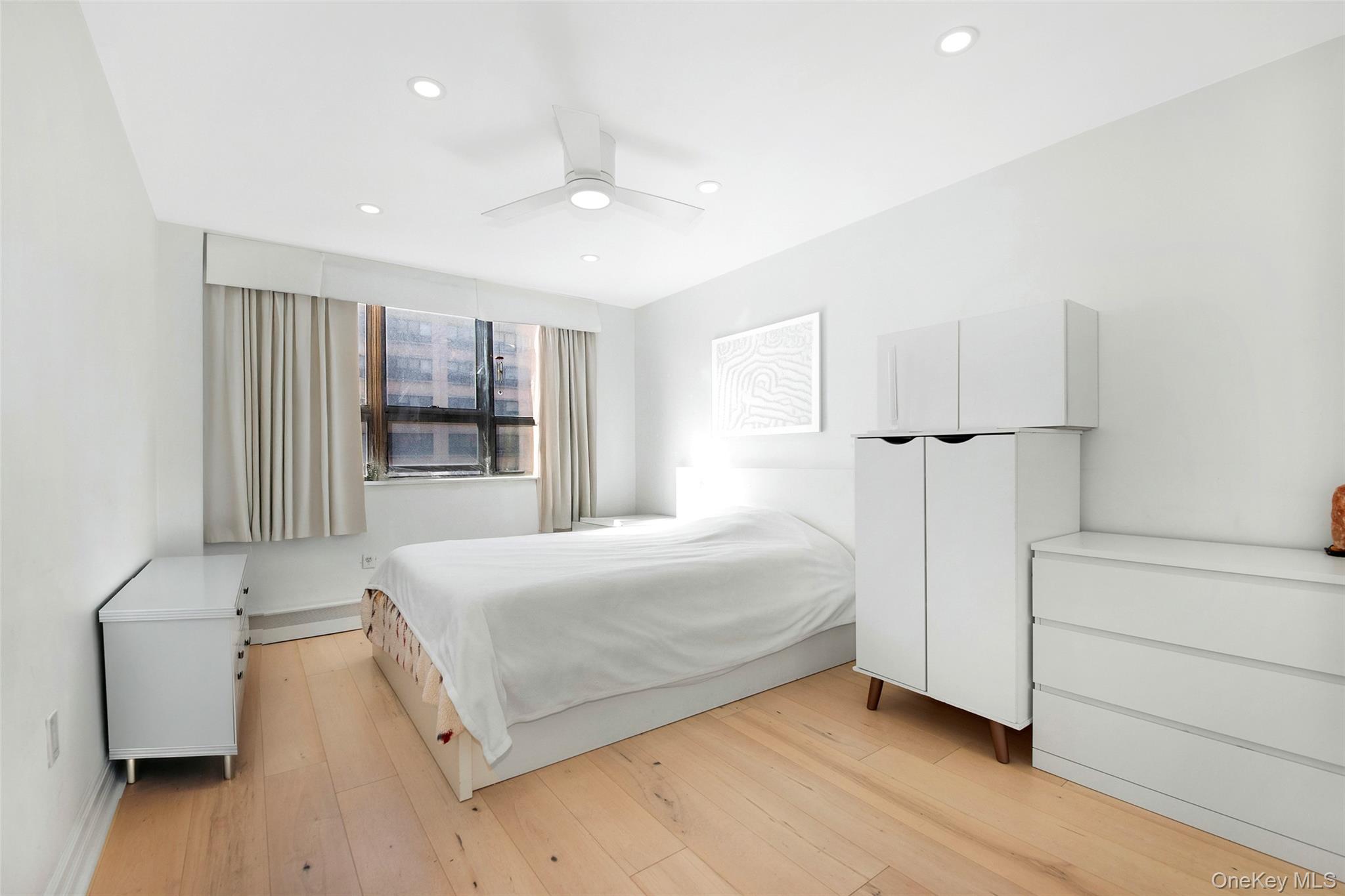301 Cathedral Parkway 3-M New York , NY 10026