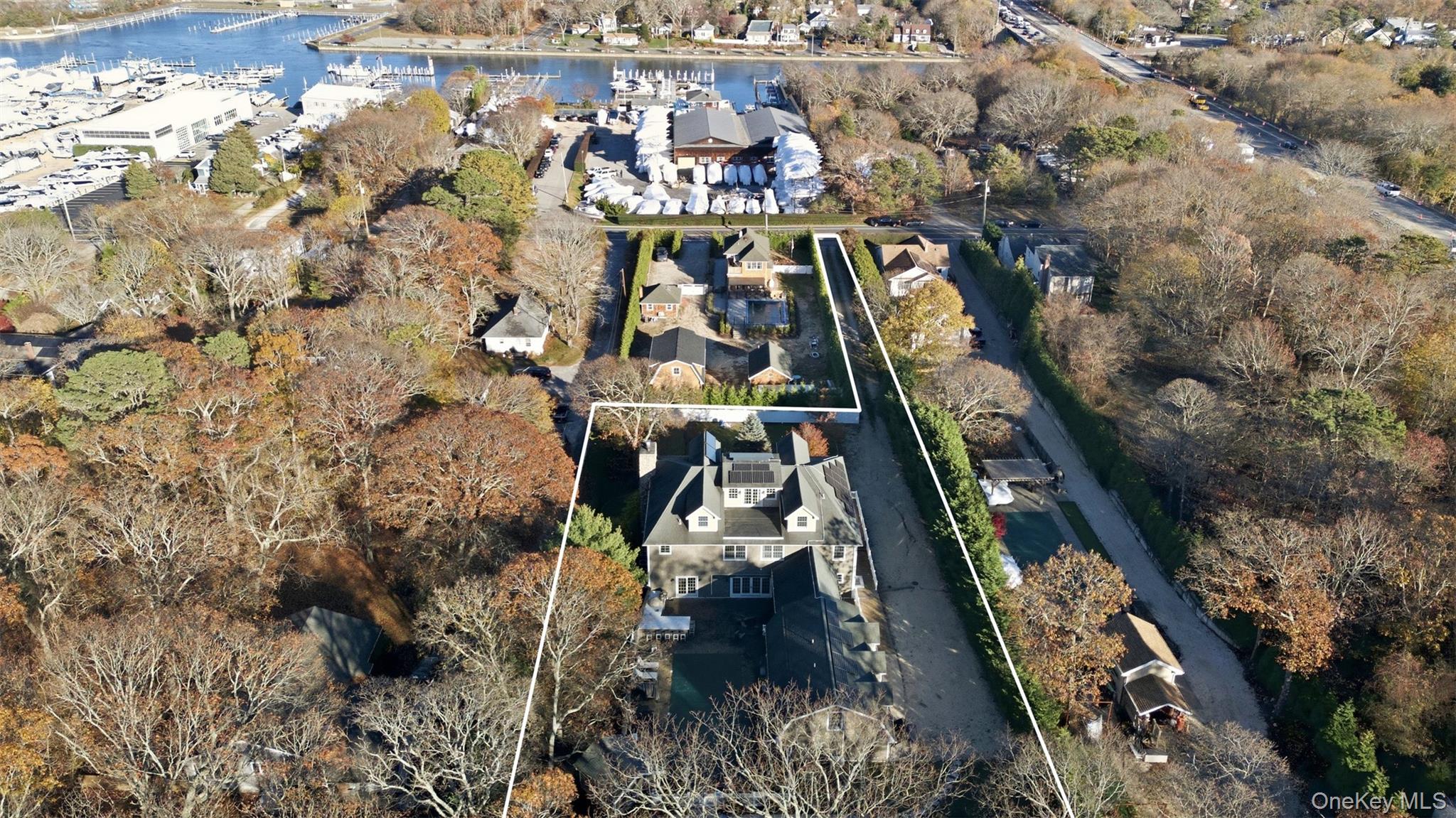 33A Newtown Road Hampton Bays Hampton Bays, NY 11946