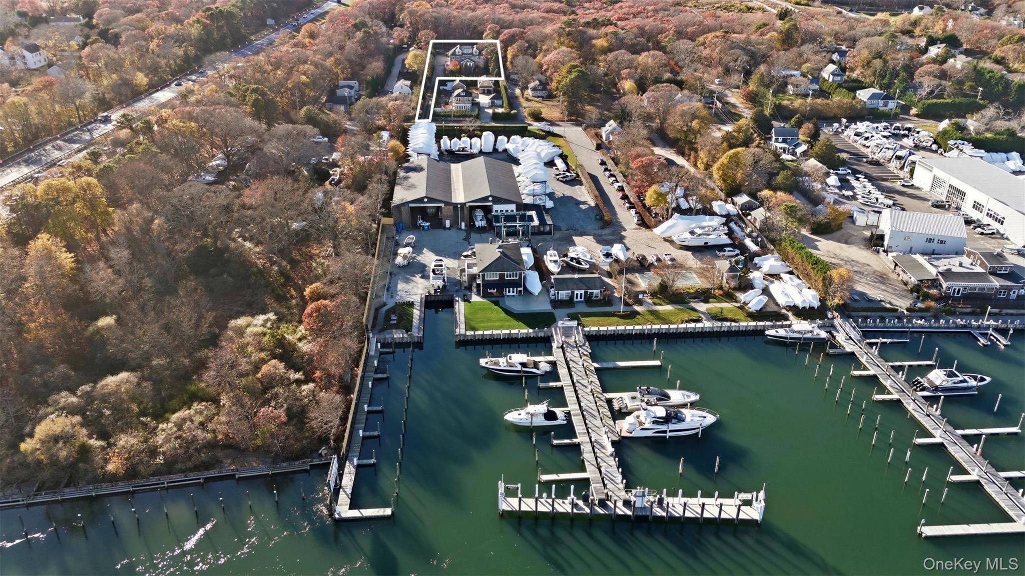 33A Newtown Road Hampton Bays Hampton Bays, NY 11946