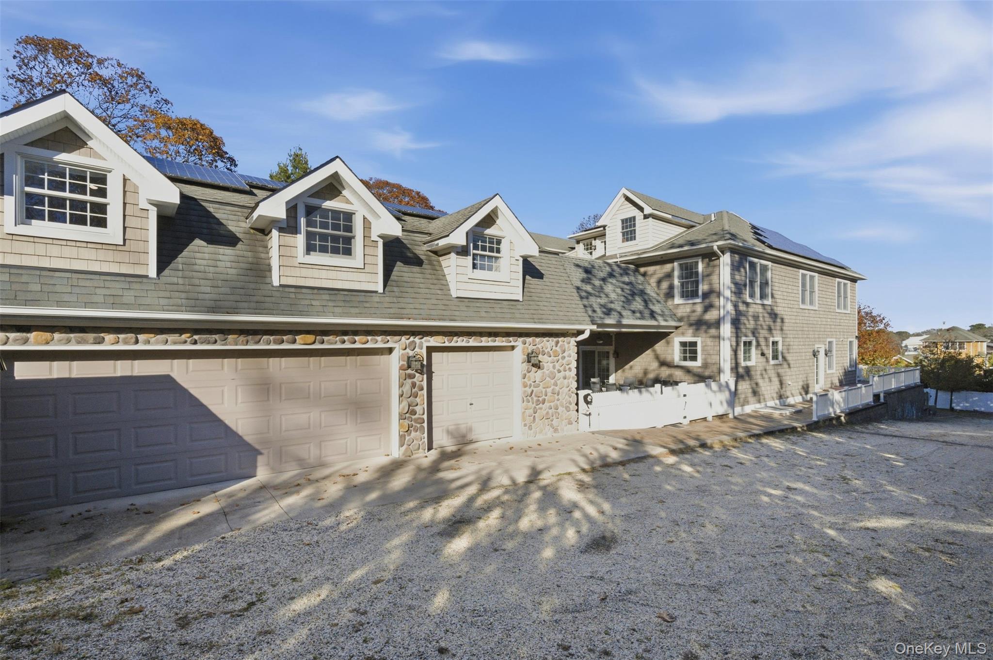 33A Newtown Road Hampton Bays Hampton Bays, NY 11946