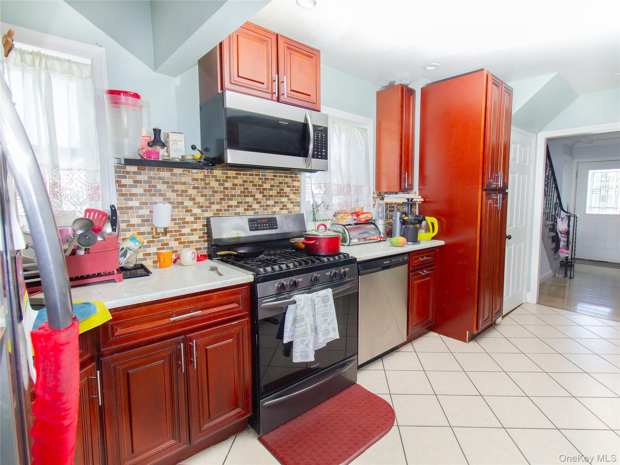 361 East Columbia Street Hempstead Hempstead, NY 11550