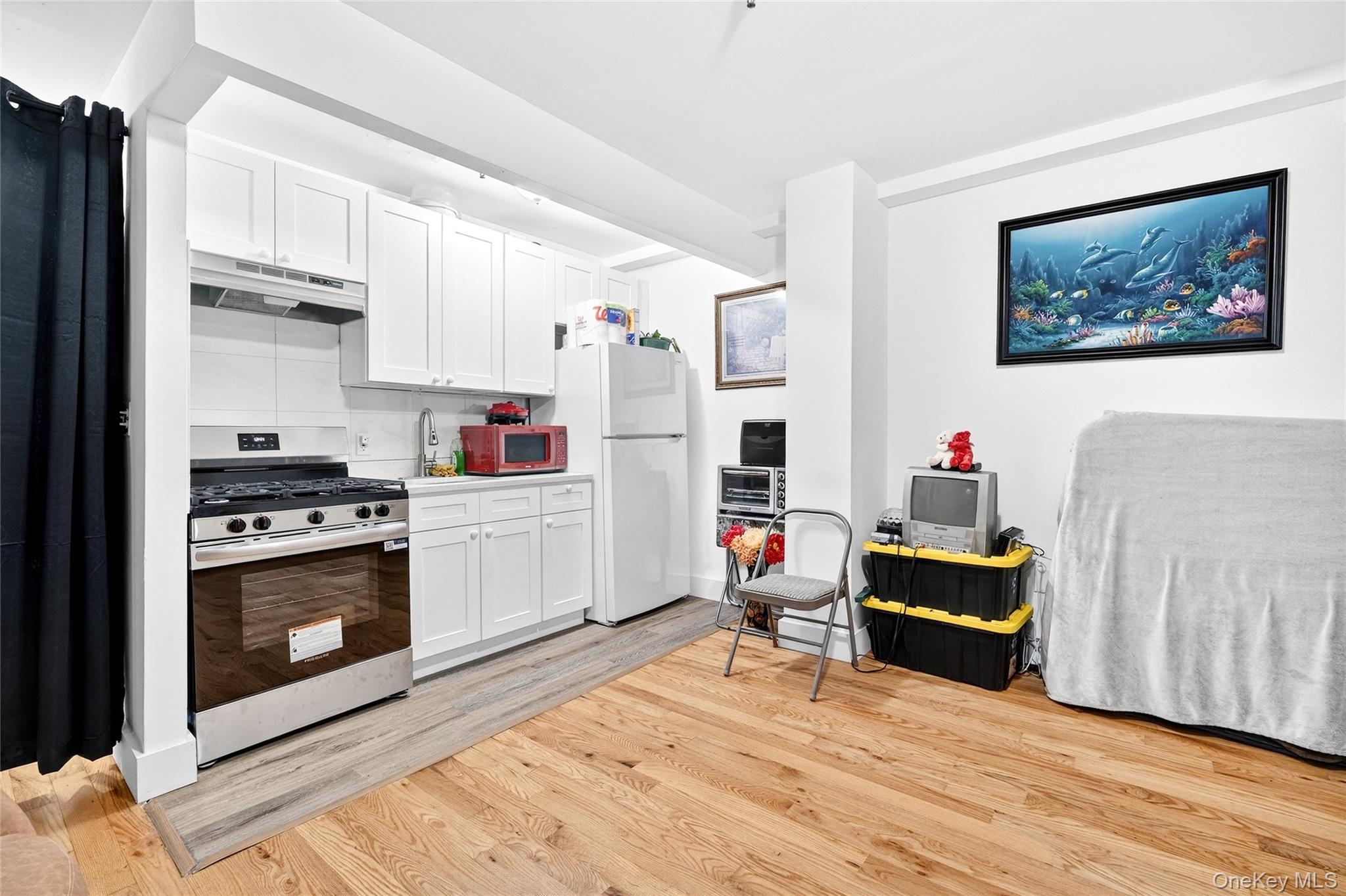 1459 Rosedale Avenue Bronx, NY 10460