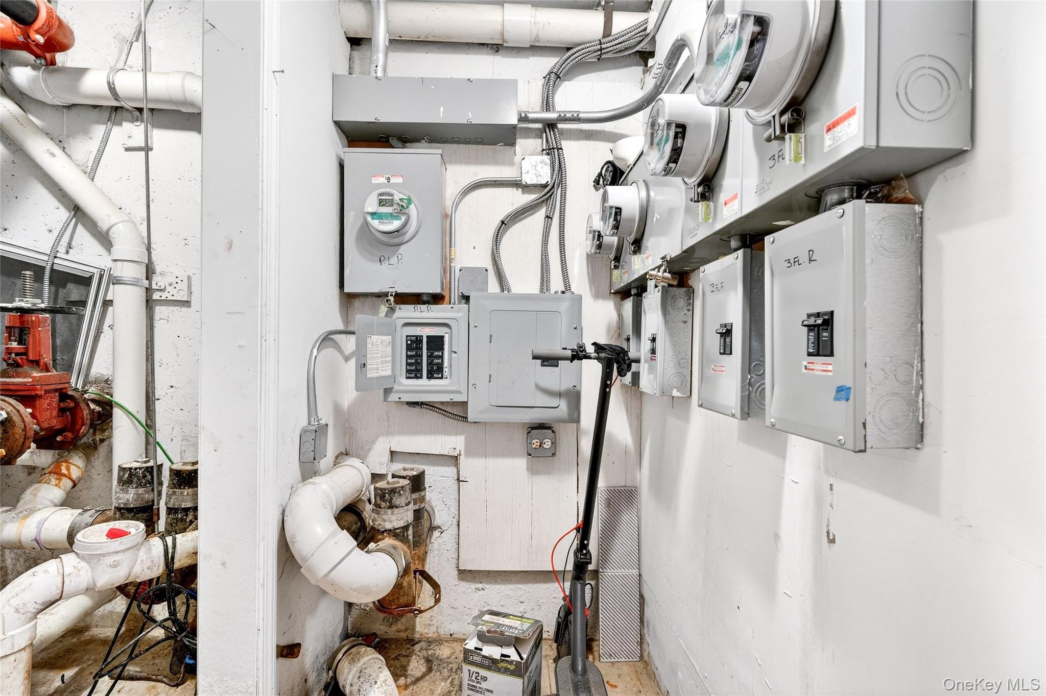 1459 Rosedale Avenue Bronx, NY 10460