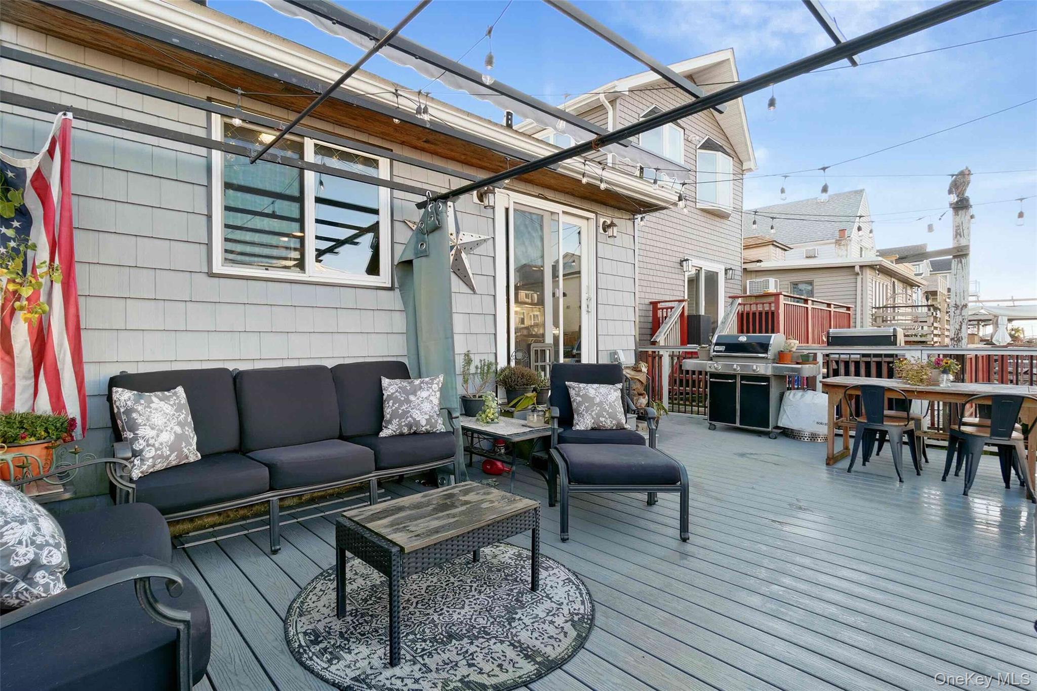 27 West 11th Road Broad Channel Broad Channel, NY 11693