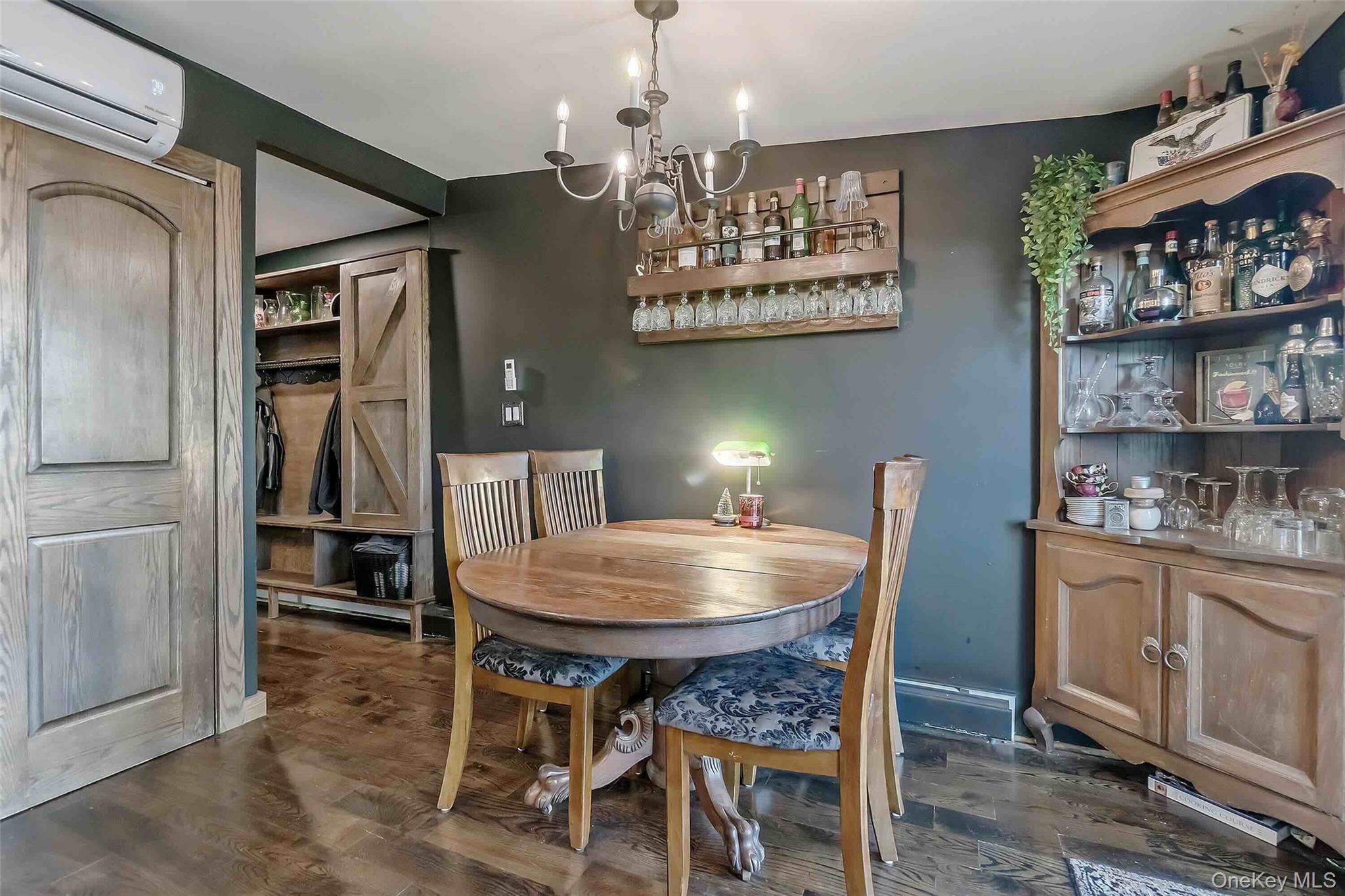 27 West 11th Road Broad Channel Broad Channel, NY 11693