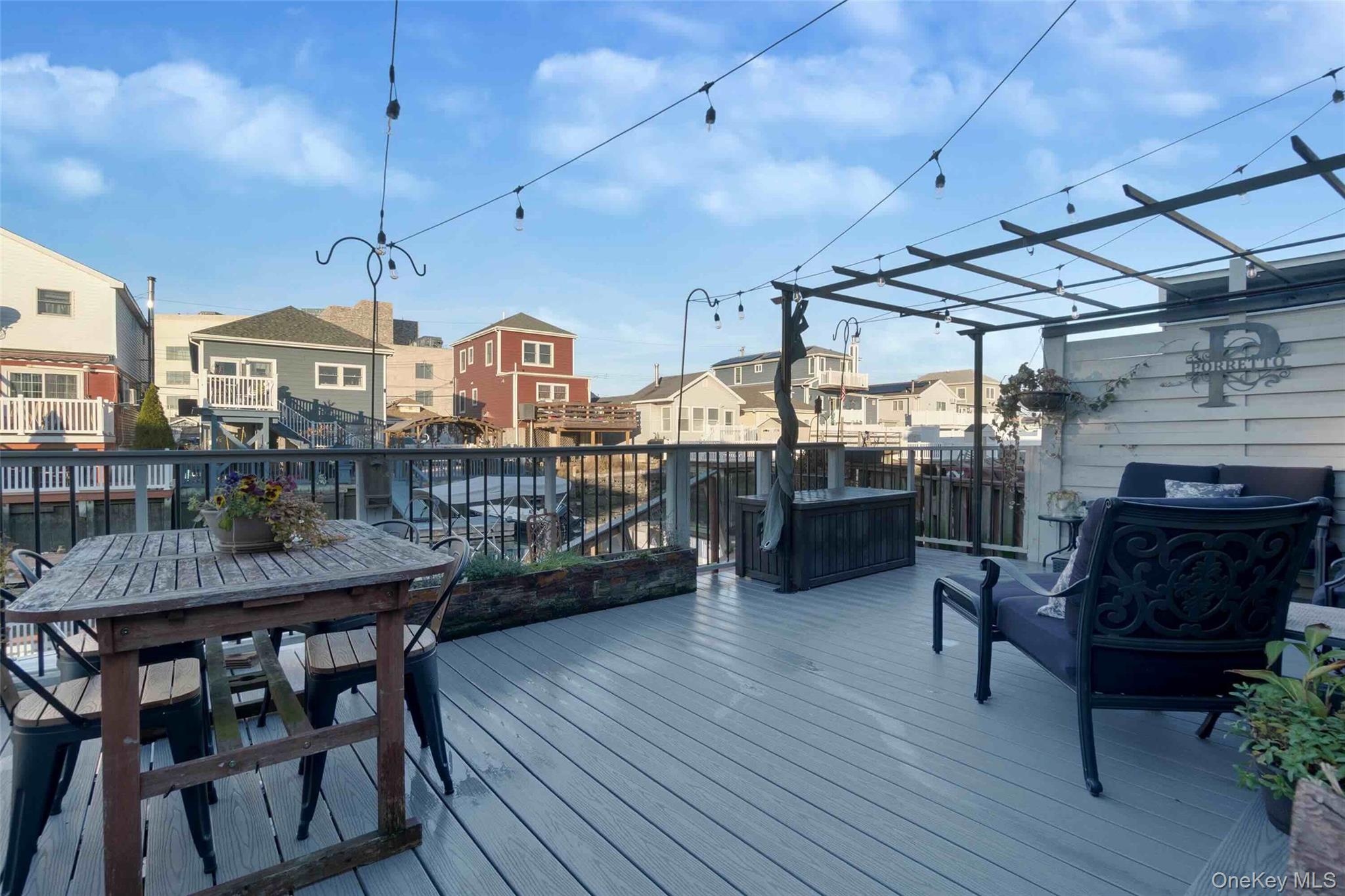 27 West 11th Road Broad Channel Broad Channel, NY 11693