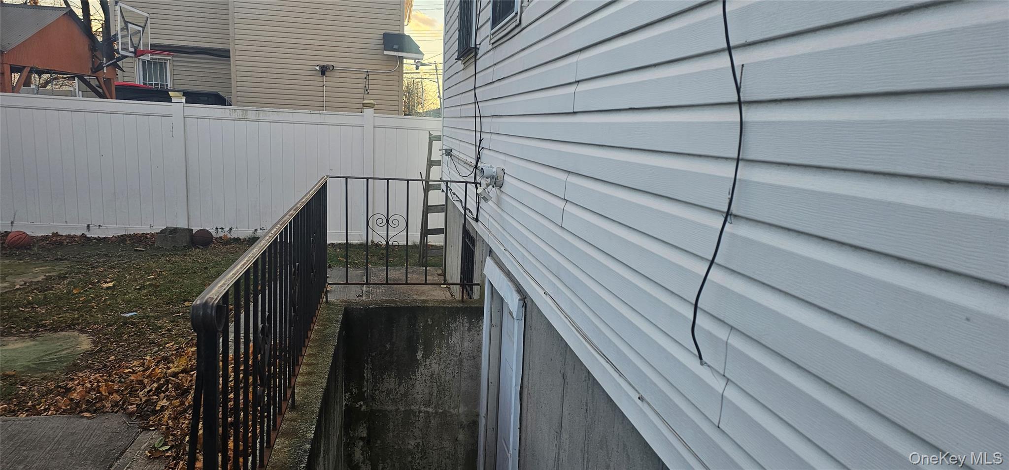 144-49 223rd Street Laurelton Laurelton, NY 11413