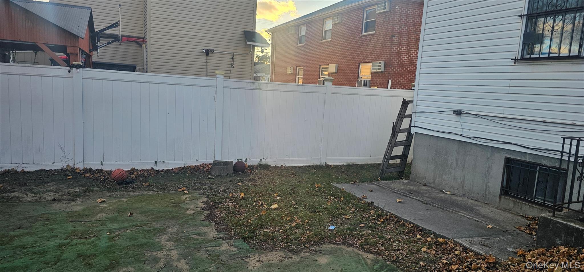 144-49 223rd Street Laurelton Laurelton, NY 11413