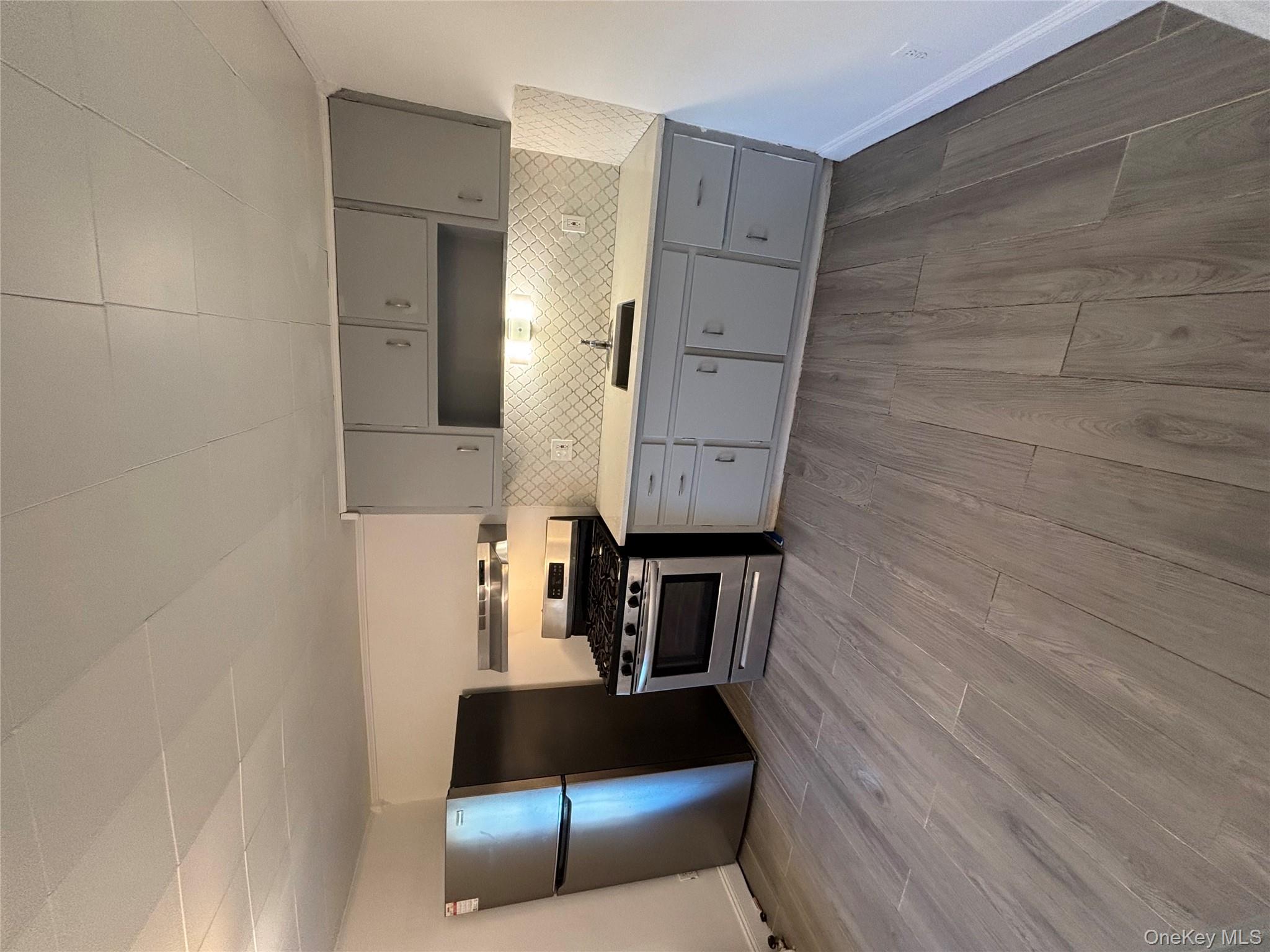 857 Garfield Street 2nd Fl Franklin Square Franklin Square, NY 11010