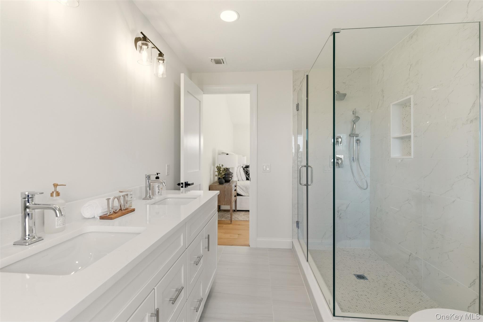 26 Tuthills Lane Jamesport Jamesport, NY 11947