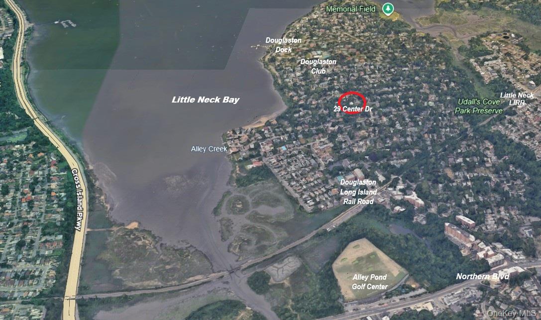 29 Center Drive Douglaston Douglaston, NY 11363