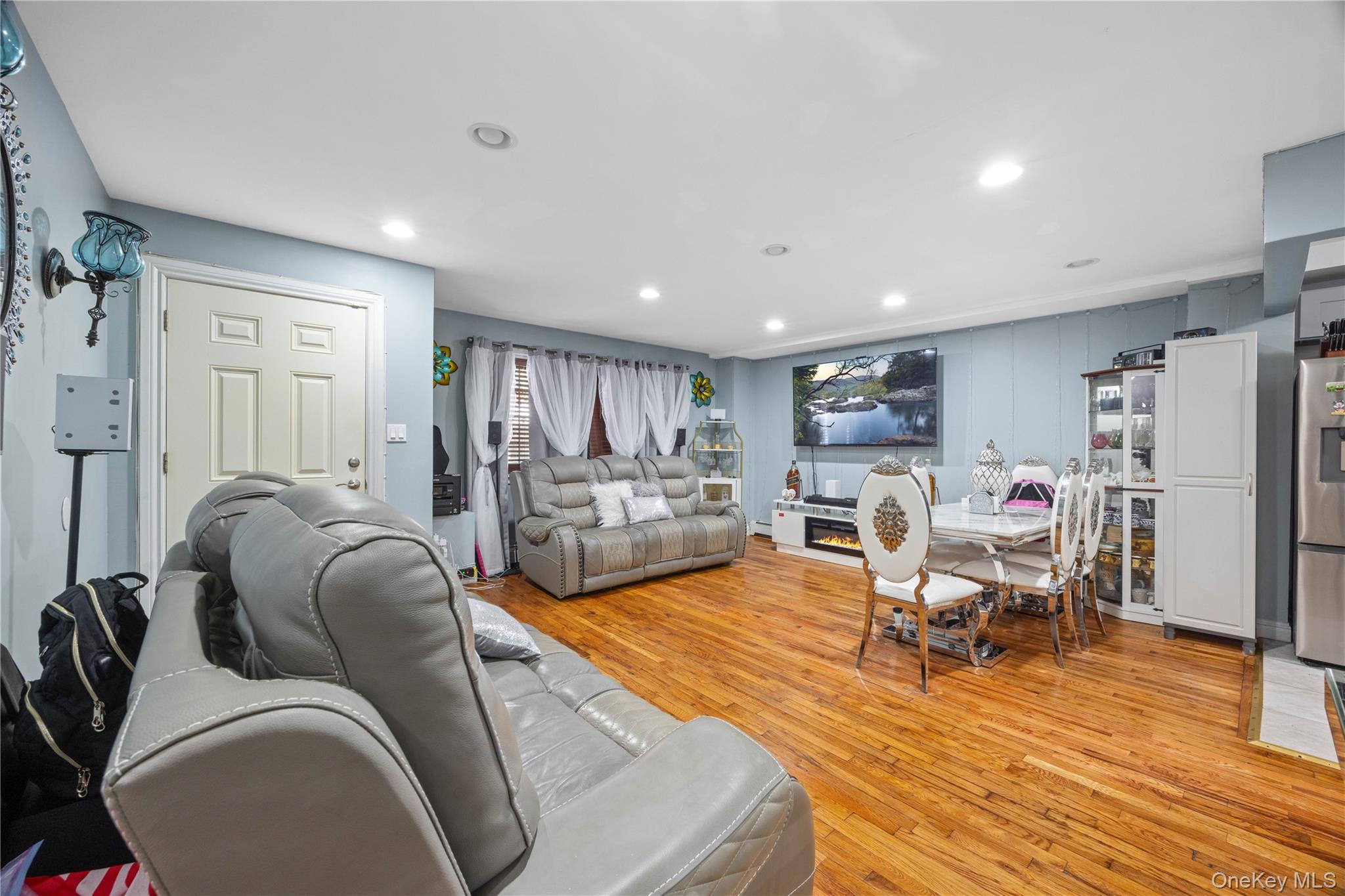 2611 Decatur Avenue Bronx, NY 10458