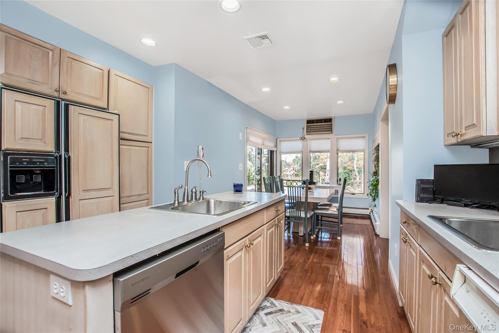 617 West 227th Street Bronx, NY 10463