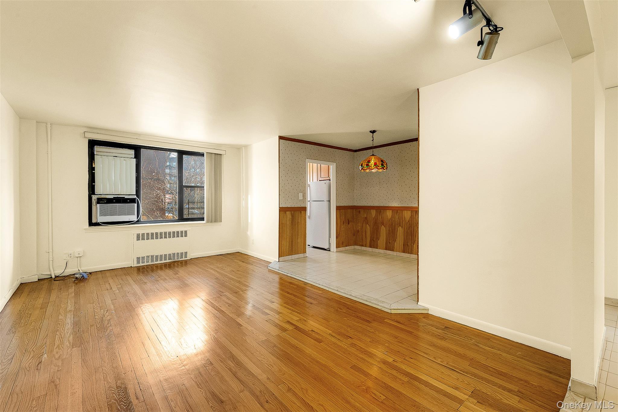 109-23 71st Road Forest Hills Forest Hills, NY 11375