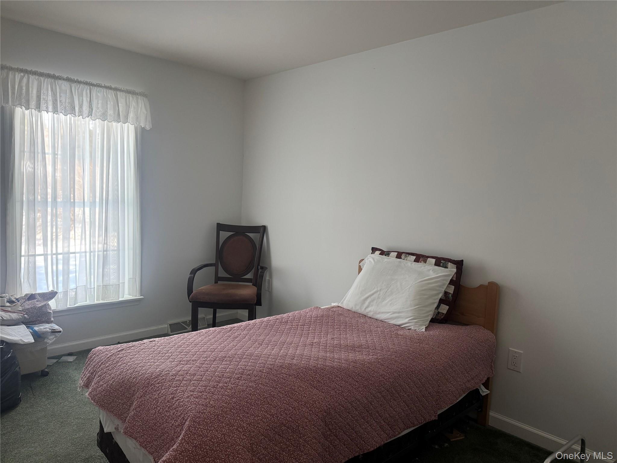 1407 Middle Road 275 Calverton Calverton, NY 11933