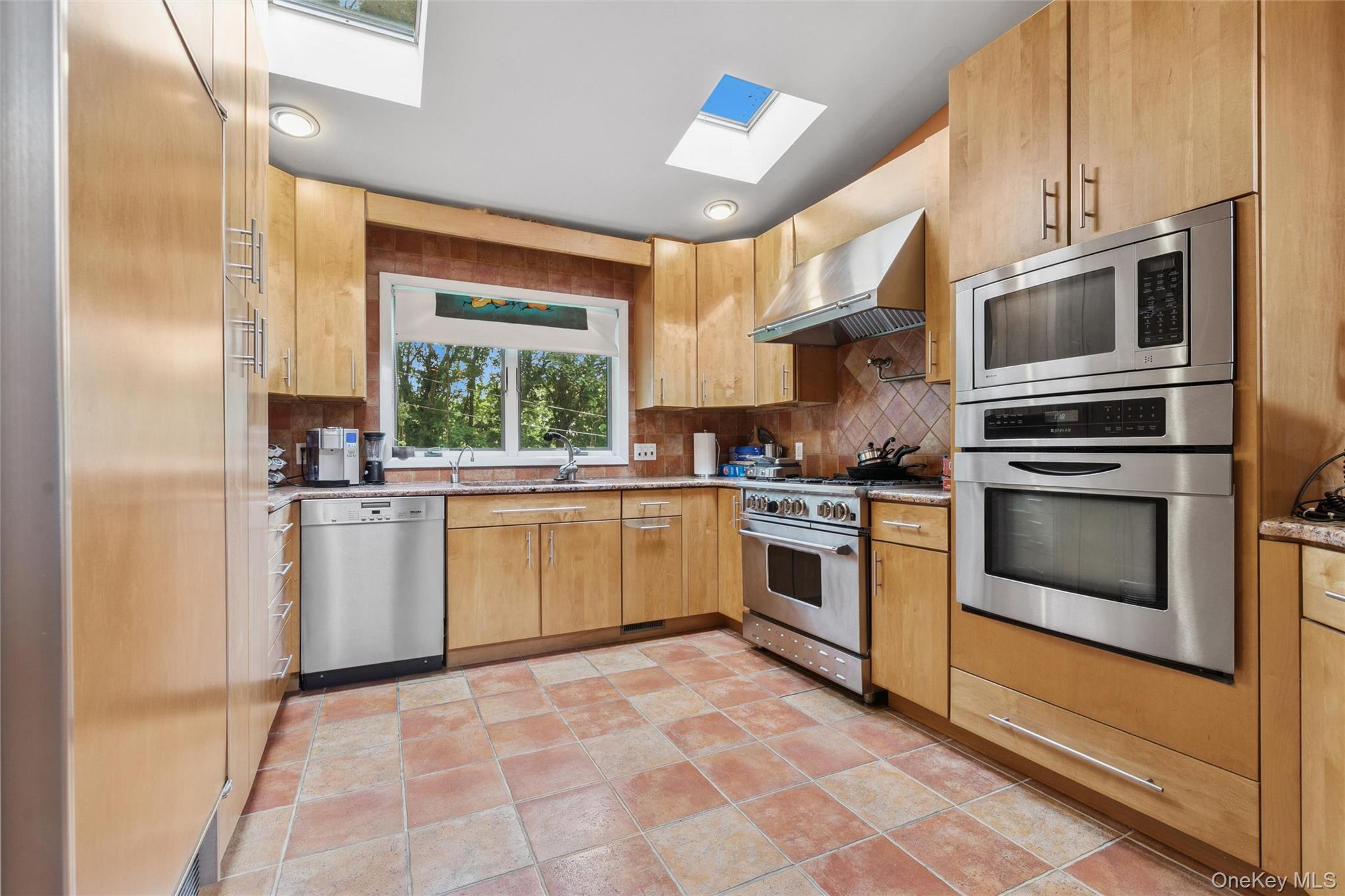 17 Downer Place Sag Harbor Sag Harbor, NY 11963