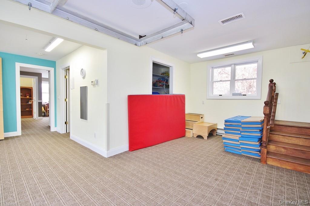 534 Route 6 Out of NYC Mahopac, NY 10541